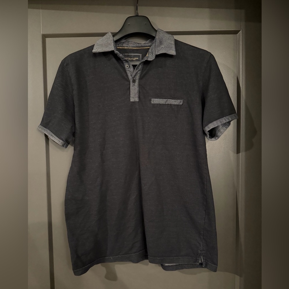 NWOT Denim & Flower Dark Gray Polo Shirt size Large